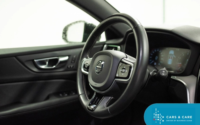 Volvo V60 cena 122900 przebieg: 101736, rok produkcji 2020 z Skalbmierz małe 254